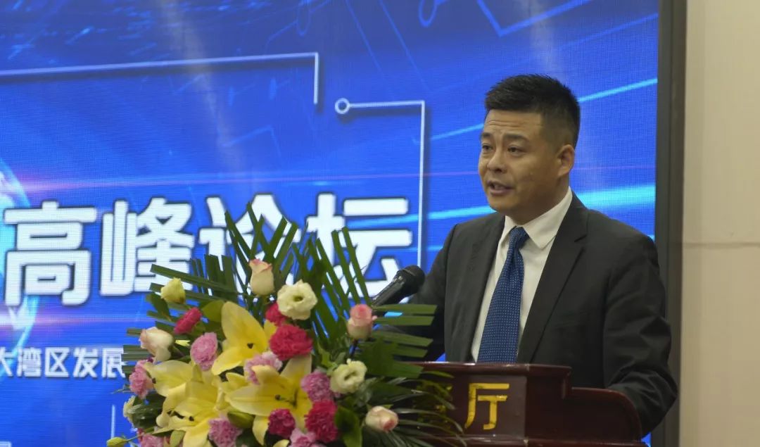 深圳市旭子科技有限公司董事長(zhǎng)、深圳市金融服務(wù)外包協(xié)會(huì)副會(huì)長(zhǎng)、硬件委員會(huì)主任委員王永峰博士